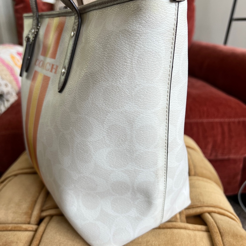 Coach | Varsity Stripe Tote - Picture 6 of 7